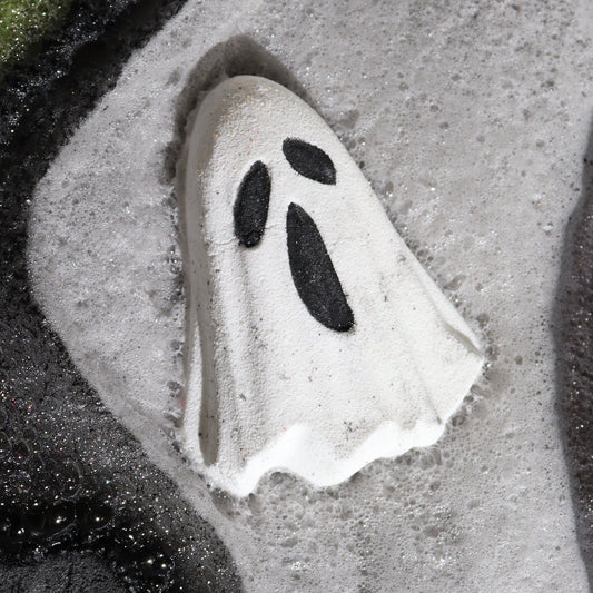 Spooky Ghost Bath Bomb
